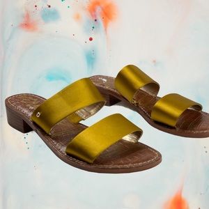 Sam Edelman “Jeni” Heeled Sandals 
Size 8